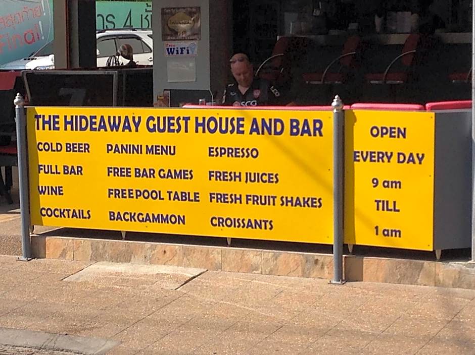 Hideaway Guest House And Bar