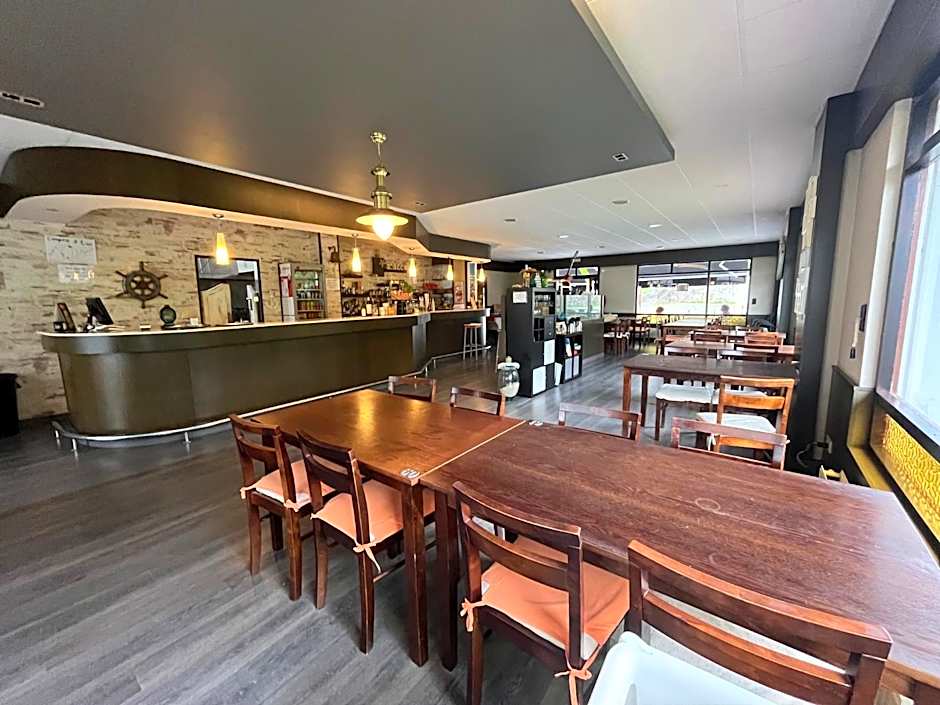 Hostal Barco da Vella