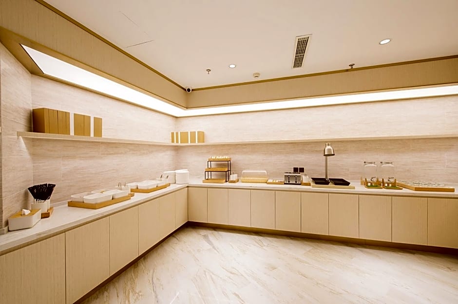 JI Hotel Dalian Qingniwa