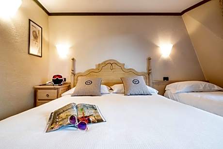 Double Room with Extra Bed