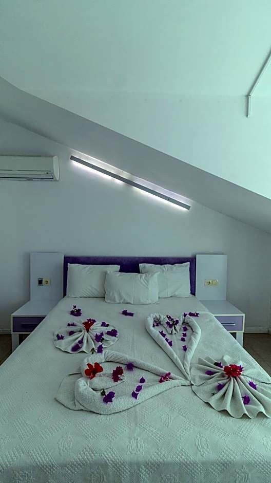 Aydos Hotels & Breeze Restaurant
