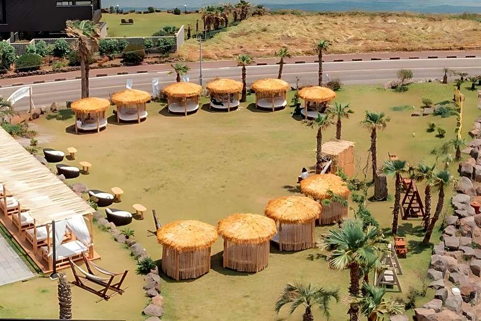 Attirance Pool Villa & Hotel