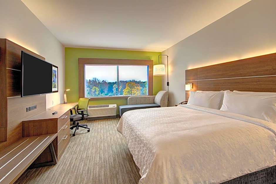 Photo 1 of 3 of Standard 1 King Bed