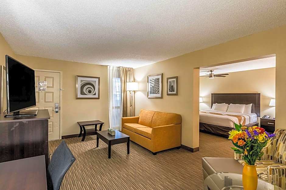 Quality Inn University