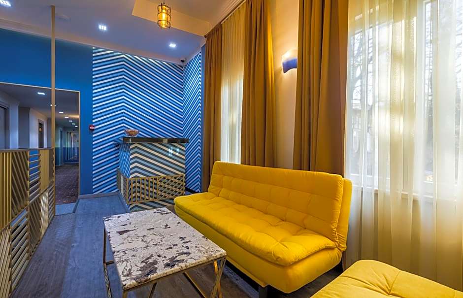 Gladius Inn Boutique Hotel by DNT Group