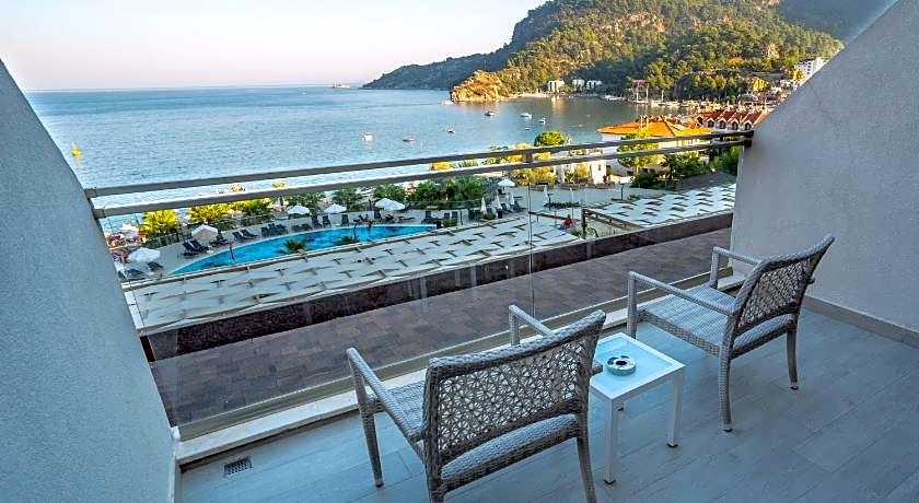 Turunc Premium Hotel