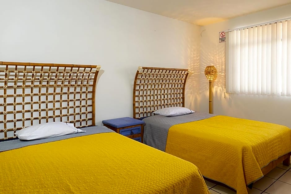 La Créme de la Créme Hostel