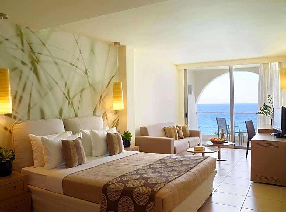 The Ixian Grand & All Suites - Adults Only Hotel