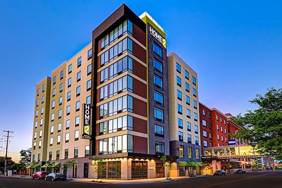 Home2 Suites by Hilton Kalamazoo Downtown, MI