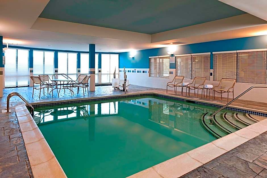 Courtyard by Marriott Hartford Farmington