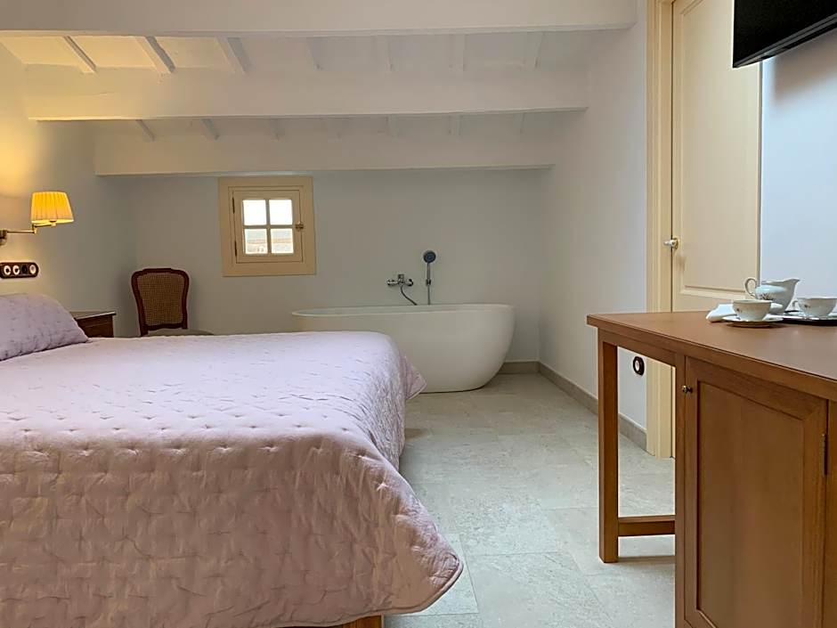 Seranova Luxury Hotel - Adults Only