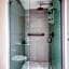 Stunning Penthouse Suite Waterfront 2BD 2BA