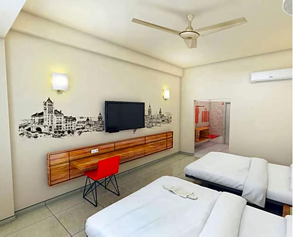 Max Hotels Prayagraj
