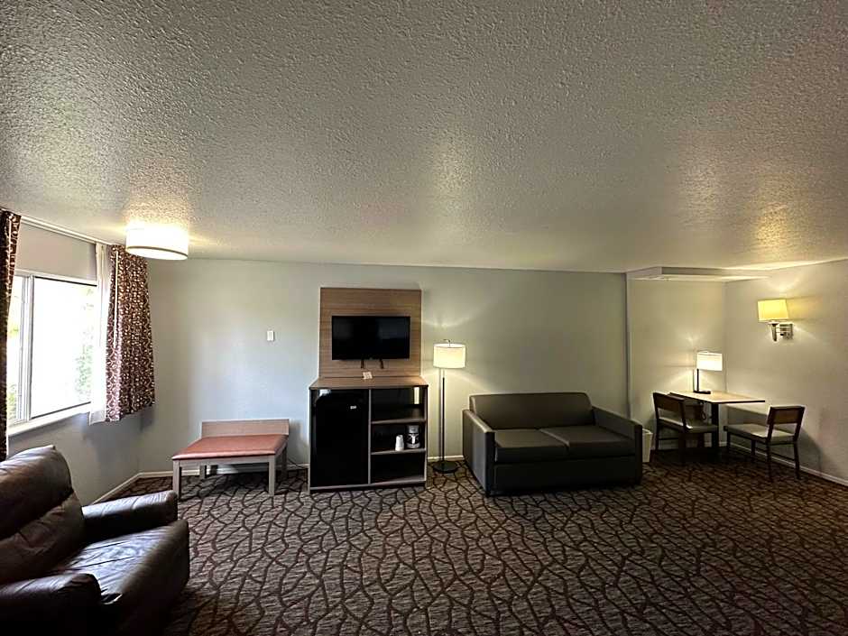 Baymont by Wyndham Manistee