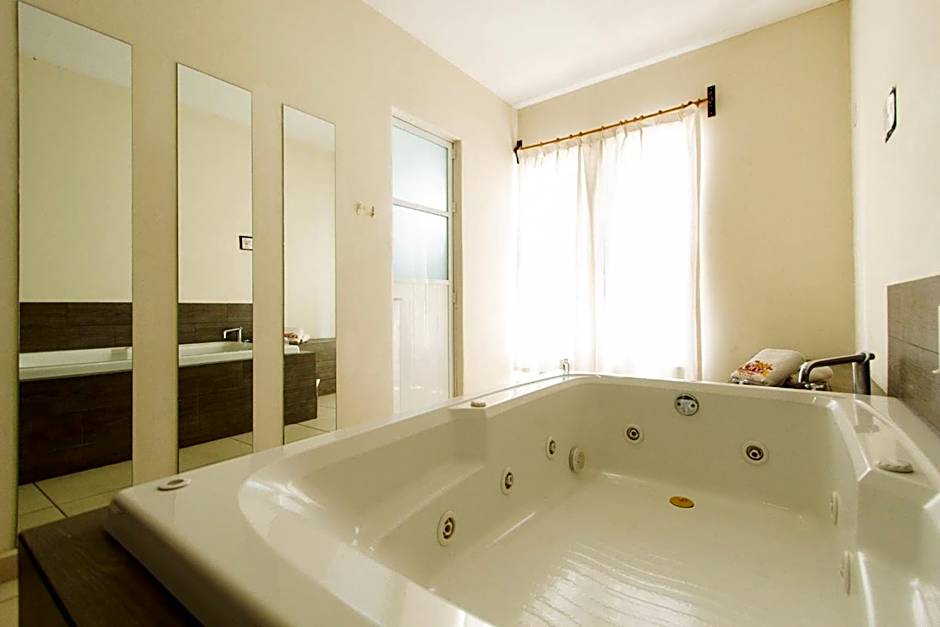 Hotel Guivá San Pablo