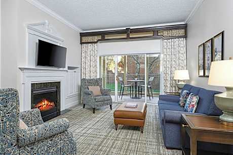 Villa, 2 Bedrooms (Hearing Accessible) (1 King Bed)