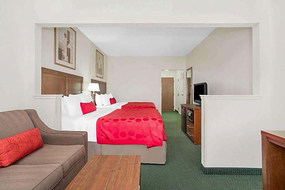 Ramada by Wyndham Denver International Airport