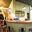 Yeak Loam Hotel