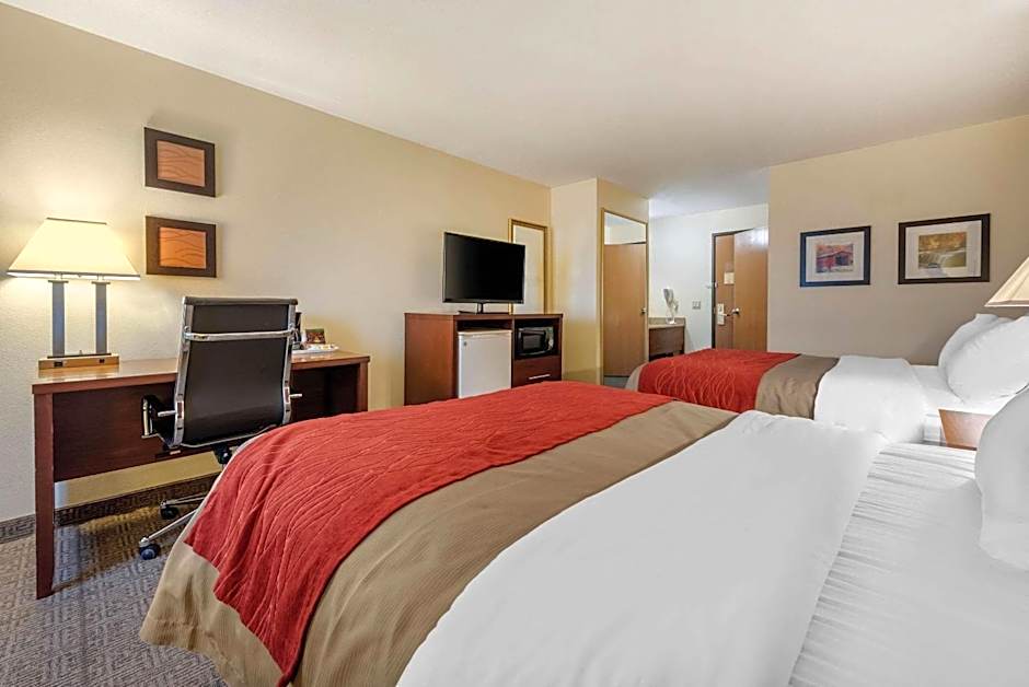 Comfort Inn Warren I-69