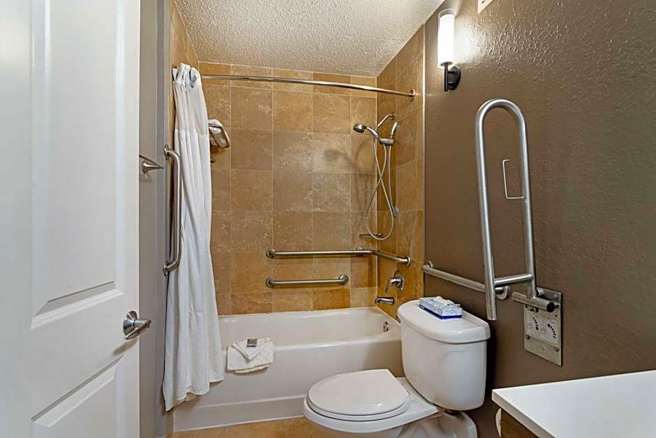 Best Western Savannah Historic District