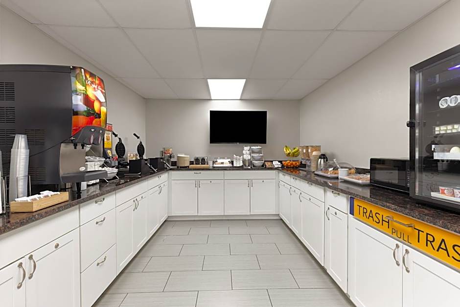 Days Inn by Wyndham Harrisonburg