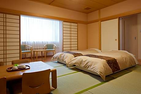 Japanese-Style Room