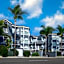 Beachfront Inn