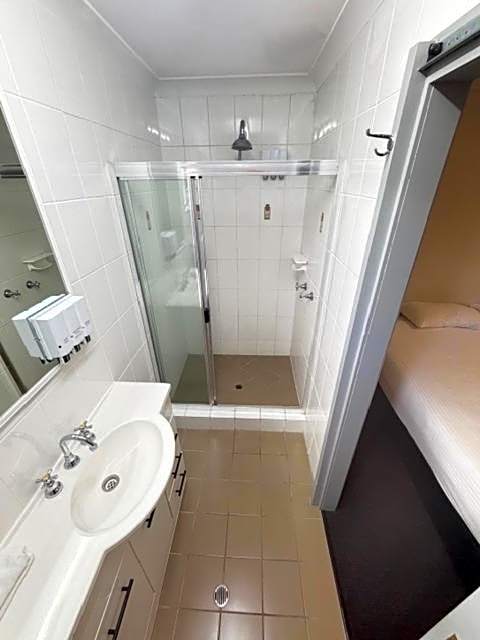 Centrepoint Motor Inn