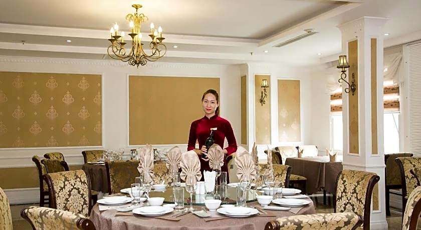 City Bay Palace Hotel