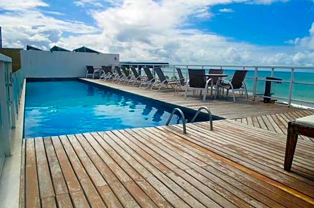 AP em frente a praia