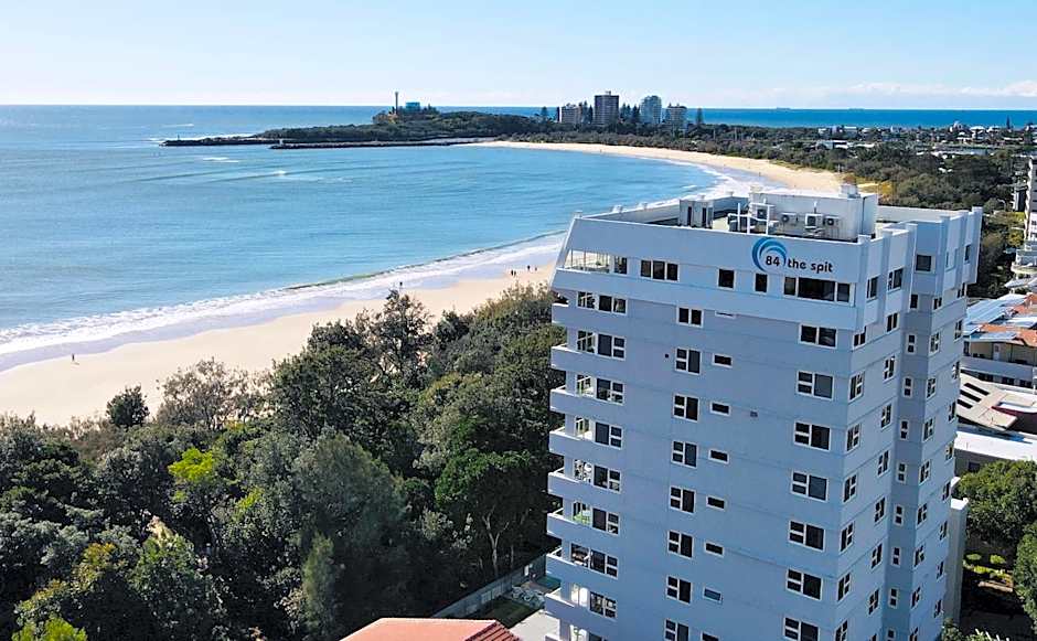 84 The Spit Holiday Apartments