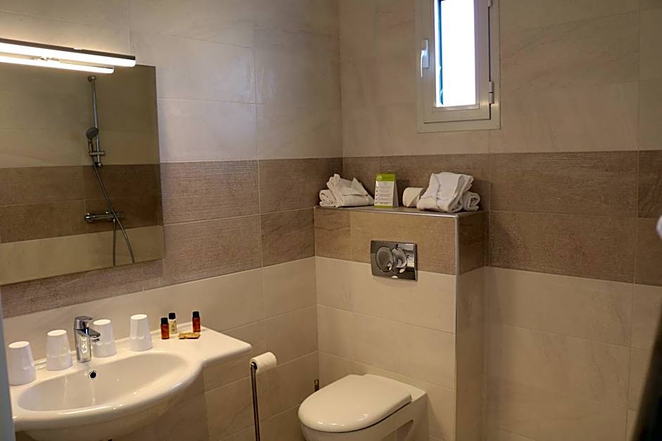 Hôtel du Bord de Mer "Le Vanillé"