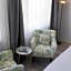 Hometel Suites