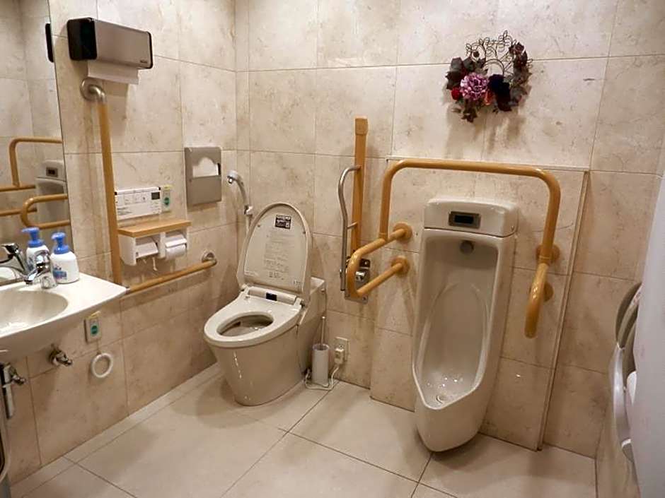Toyoko Inn Higashi-Hiroshima Saijo Ekimae