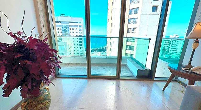 King Suites Hotel