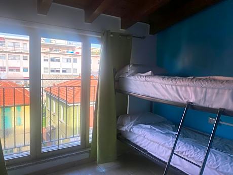 Bed in a 4 Bunk-bed mixed dormitory room
