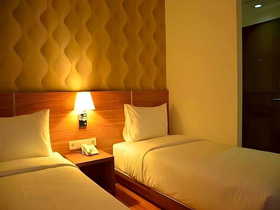 Tanjung Karang Hotel