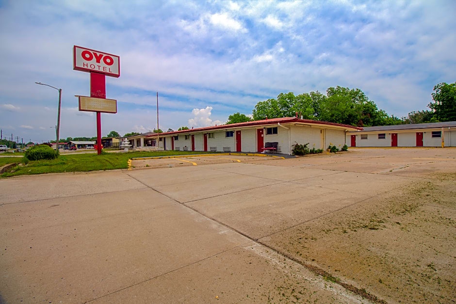 OYO Hotel McAlester OK S Main St