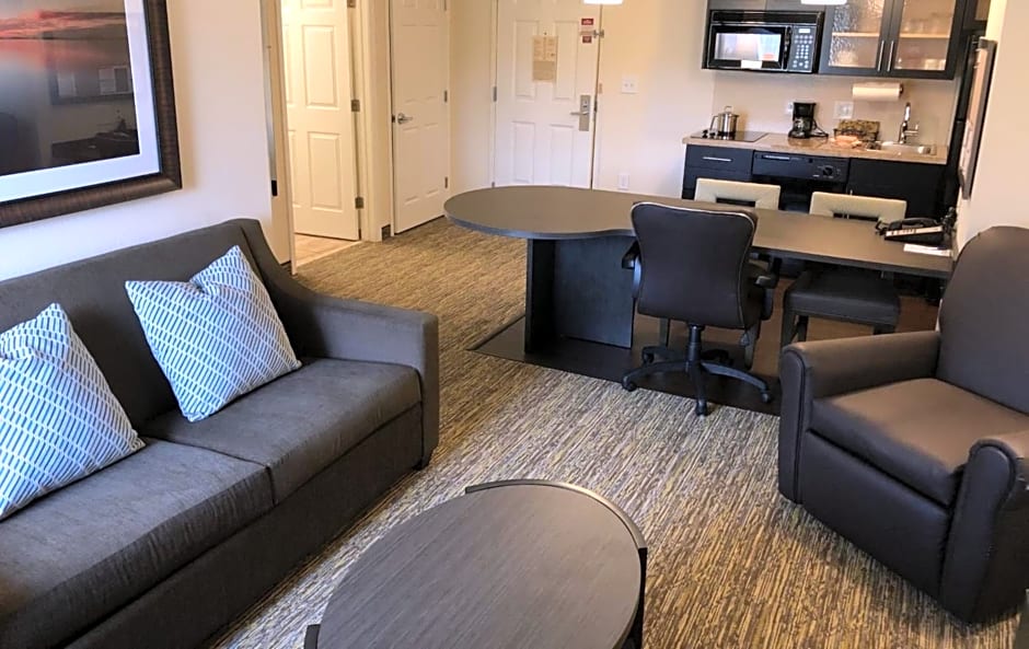 Candlewood Suites Greenville