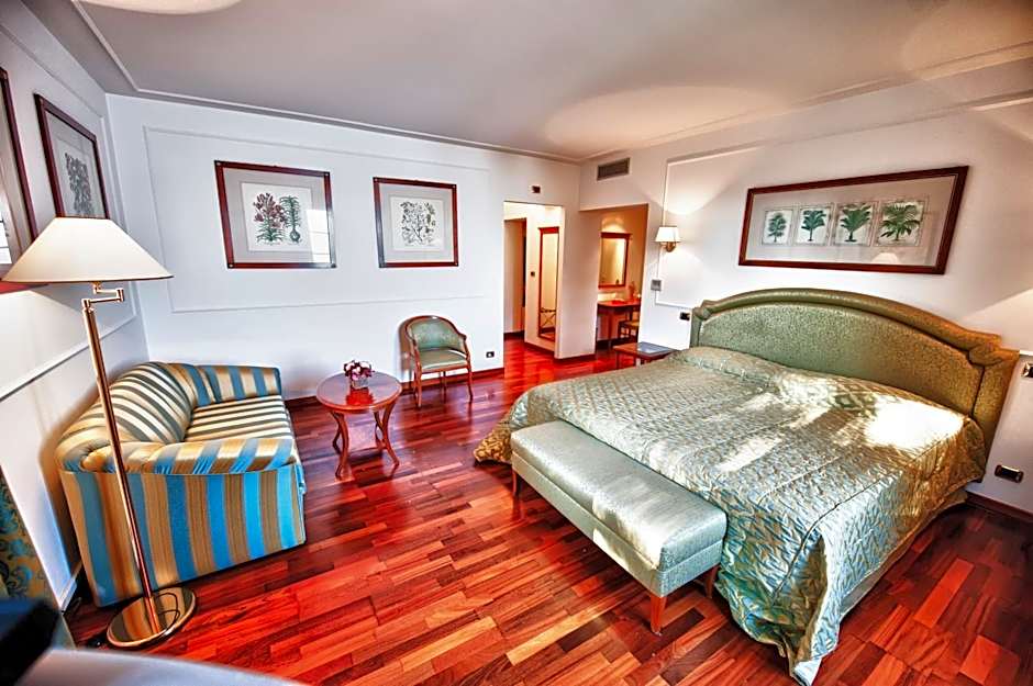 Relais Casali della Cisterna