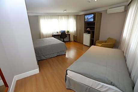 Triple Room with 1 Double and 1 Single Bed