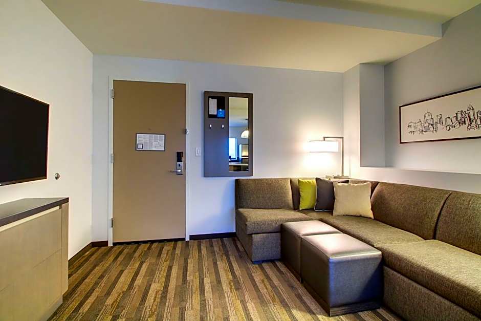 HYATT house Chicago/Evanston