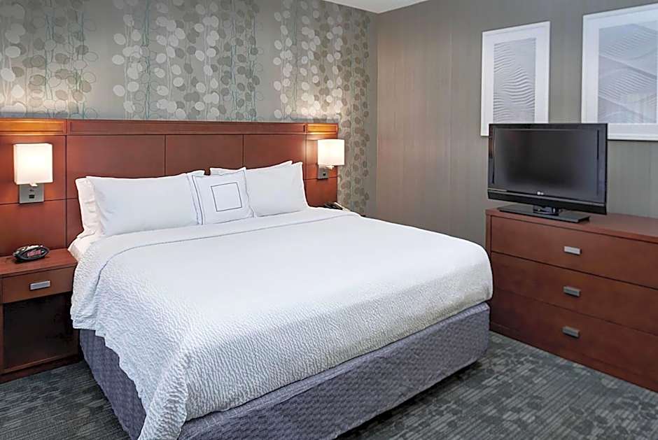 AmericInn by Wyndham Brookfield