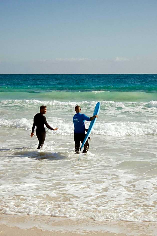 Pura Vida Surf House