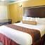 Hollywood Palms Inns & Suites