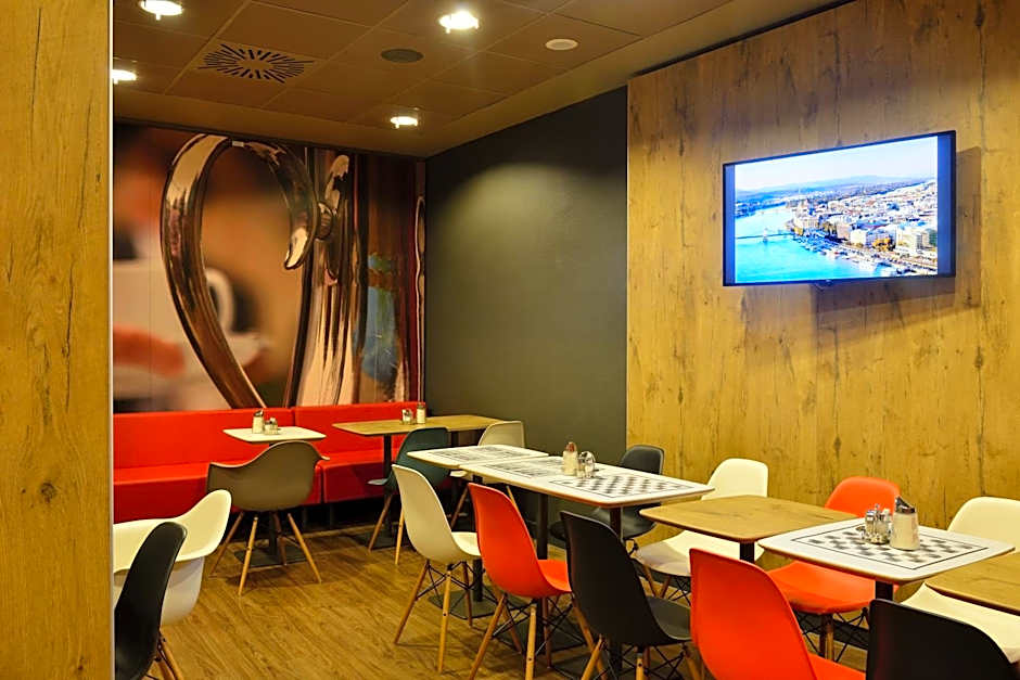 Ibis Budapest City