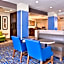 Holiday Inn Express and Suites - Mall of America - MSP Airport By IHG