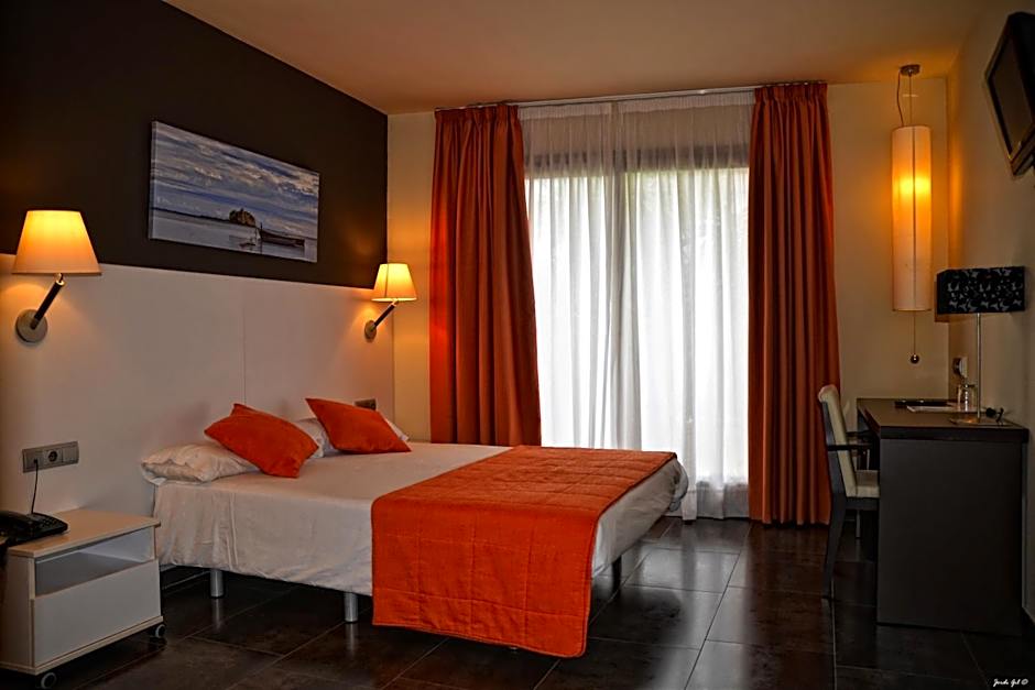 Photo 1 of 50 of Hotel Can Batiste