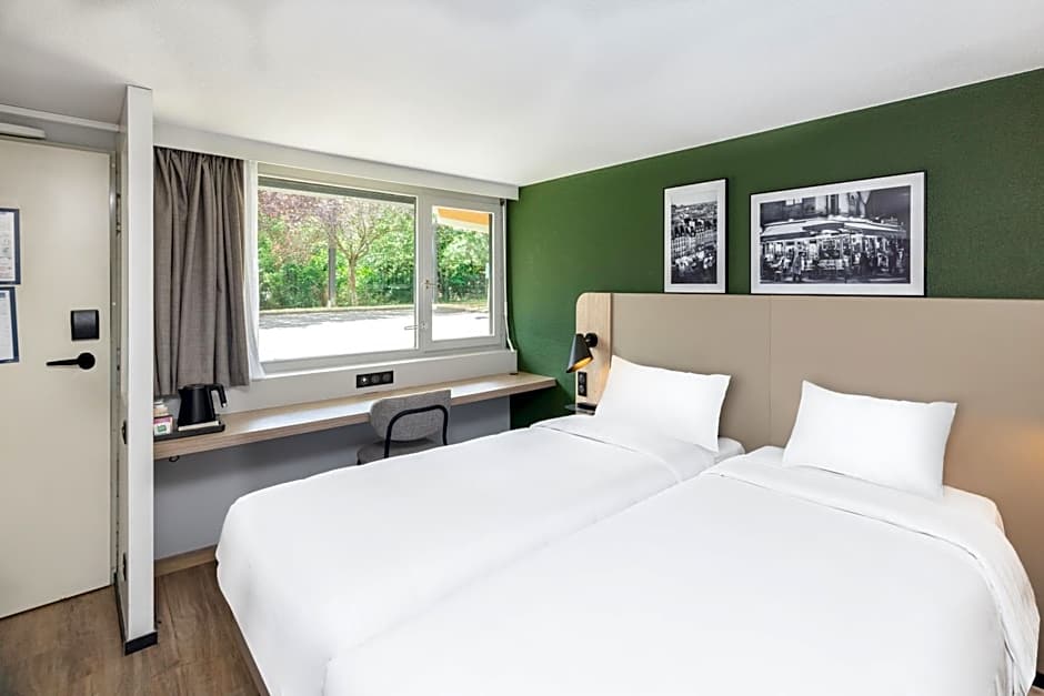 Campanile Nature - Taverny