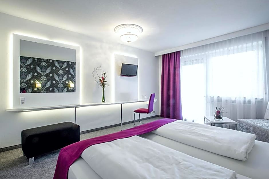 Hotel Hellers Twenty Four II -24h-Check-In-